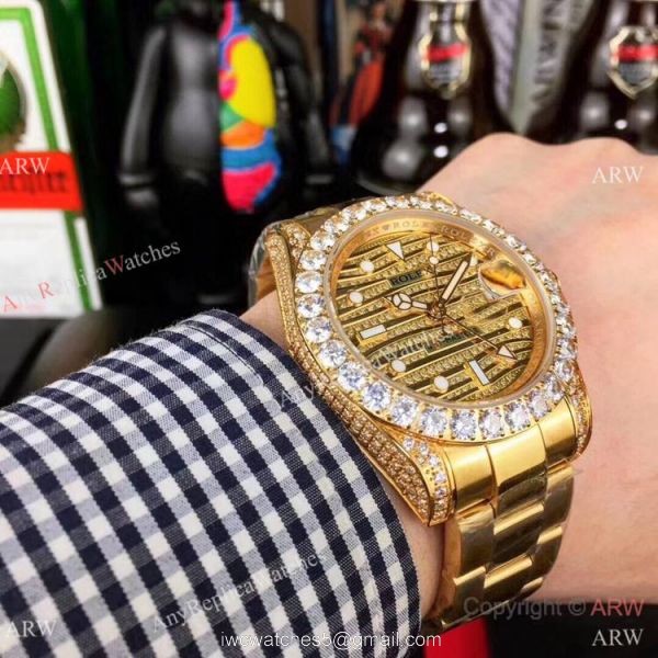 Rolex GMT-Master II Yellow Gold Diamond Case Watch New Replica 4