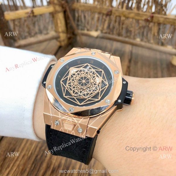 Top Quality Hublot Big Bang Sang Bleu II Watches Black Face Rose Gold 4