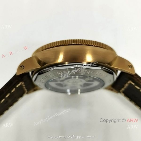 Panerai Luminor Submersible PAM00968 Watch Brass Case 4