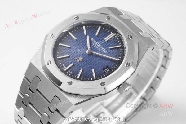 Swiss Replica Audemars Piguet Royal Oak 15202 Blue Dial Stainless Steel Watch 39mm 4