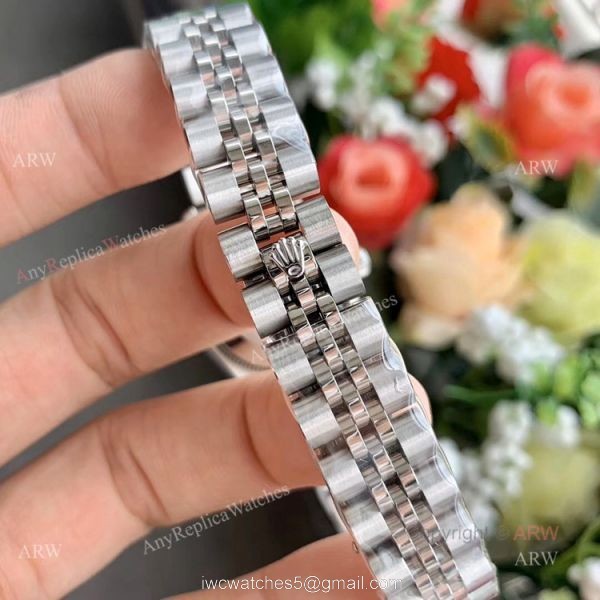 Swiss Quality Ladies Rolex Datejust 28mm White Mop Dial Diamond Bezel Replica Watch 4