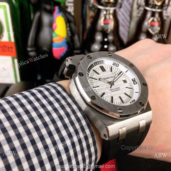Copy Audemars Piguet Royal Oak Offshore Diver White Dial Watch Automatic 4