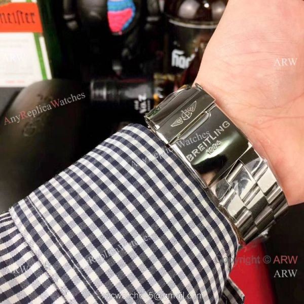 Copy Breitling Super Avenger II Chronograph Watch Blue Dial 4