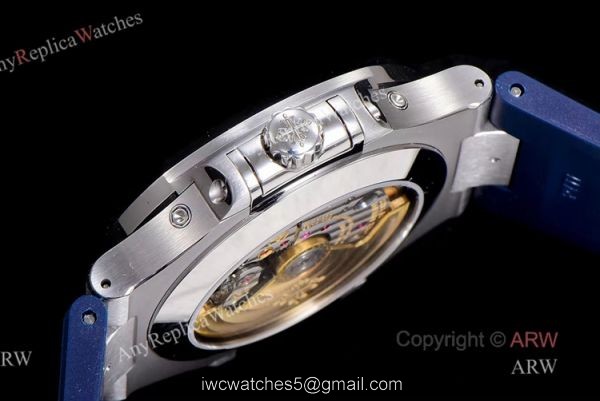 (GR) V2 Version New Patek Philippe Nautilus Annual Calendar 5726 Blue Dial Blue Rubber Replica Watch 4