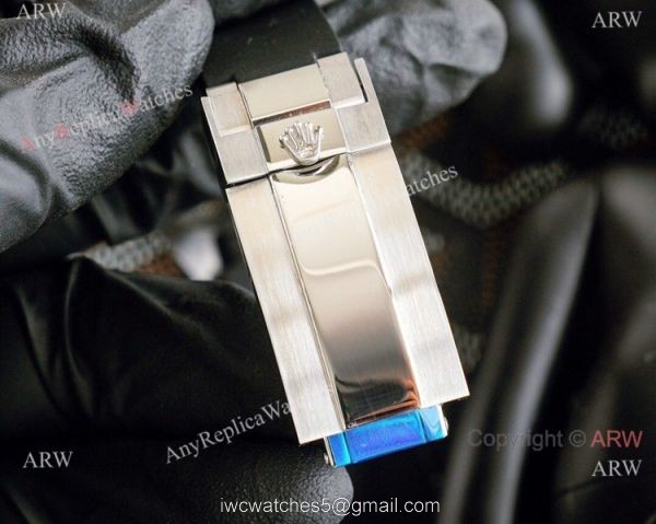 Top Replica Rolex Submariner Watch Rainbow Bezel Blue Rubber Strap 4
