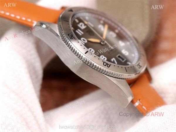 Best Swiss Tag Heuer Autavia Isograph Vintage Watch Replica For Men 4