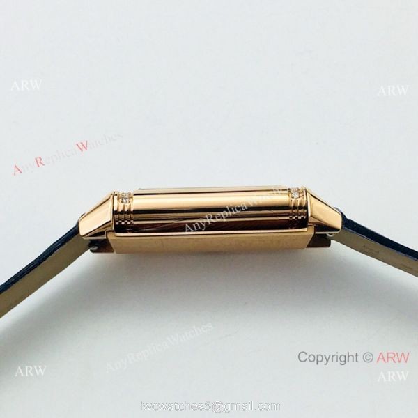 Swiss Replica Jaeger-LeCoultre Reverso One Sapphire Glass Watch 20mm Blue Dial 4