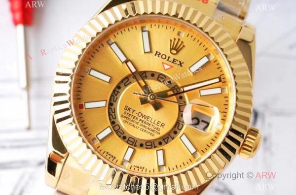Swiss Grade 1 Copy Rolex Sky-Dweller Yellow Gold 42mm Watch 9001 Movement 4