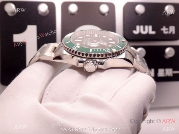 AAA Swiss Replica Rolex Submarimer Kermit 16610LV Watch Real ETA2836 4