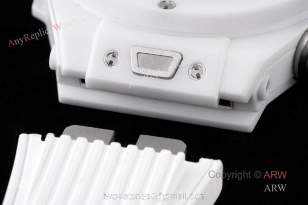 (HB) Best Hublot Big Bang Unico White Ceramic White Rubber Strap Replica Watch 4