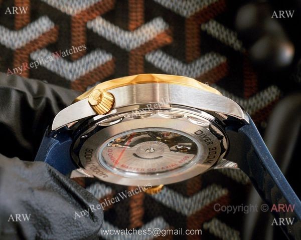 Best Quality Copy Omega Seamaster Diver 300M Watches Rose Gold and Blue 4