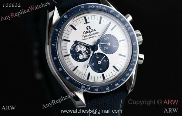 2021 Replica Omega Snoopy 50th Anniversary Watch 44.5mm Blue Bezel 4