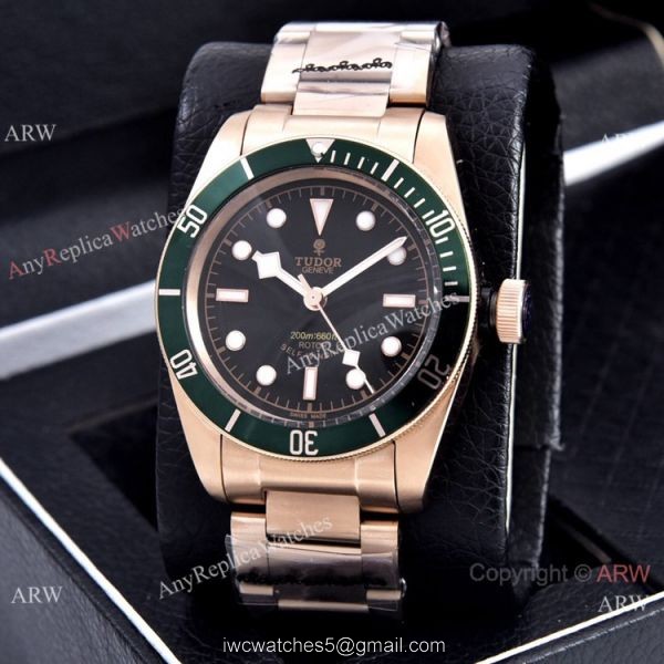 Replica Tudor Heritage Black Bay 41mm Men Watches Red Bezel Rose Gold 4