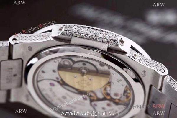 Iced Out Patek Philippe Nautilus Moon Phase Power Reserve 5712 Watch Swiss Grade Watch 4