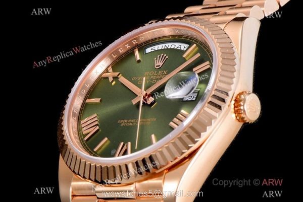 (GM) Swiss Replica Rolex Day-Date 40mm Watch Olive Green Dial Rose Gold 4