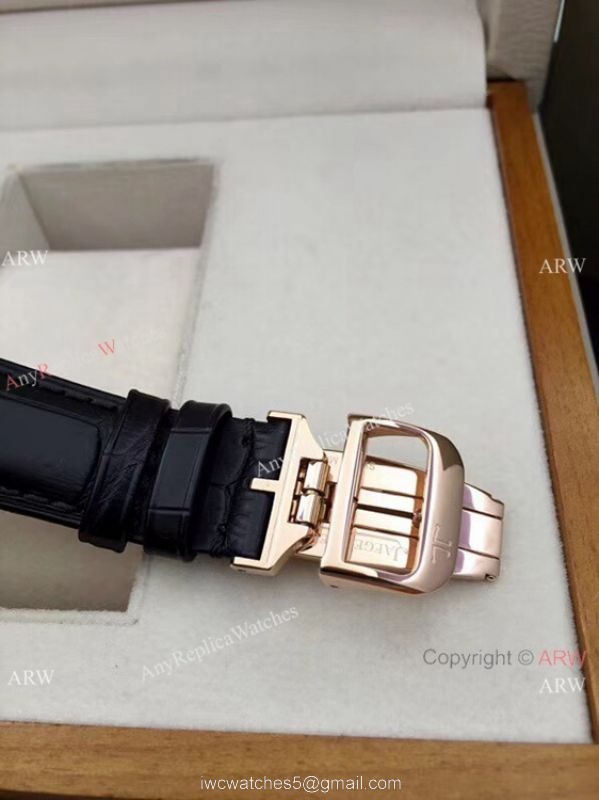 Clone Jaeger LeCoultre Grande Reverso Duo Men Watch Rose Gold with Date 4