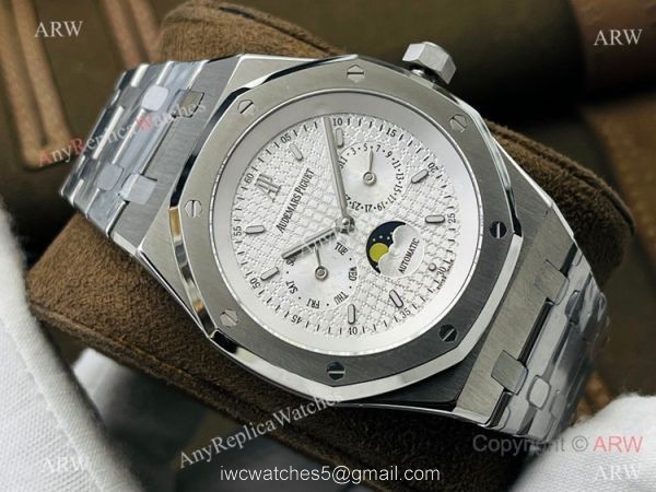 TW factory Swiss Copy Audemars Piguet Annual Calendar Moonphase Watch 41mm Panda Dial 4