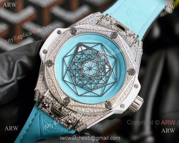 New Replica Hublot Big Bang Sang Bleu Watches Iced Out Blue Dial 4