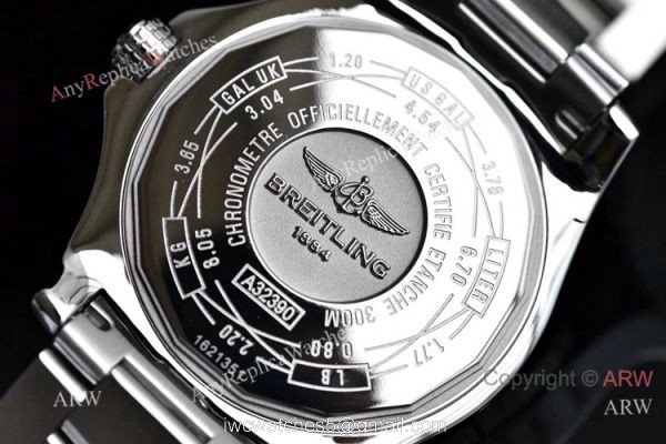 GF Factory Swiss Breitling Avenger II GMT GF 2836 Movement Watch Stainless Steel 4