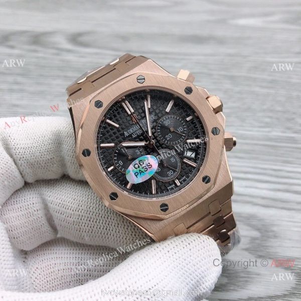 Japan Grade Copy Audemars Piguet Royal Oak Watches Rose Gold Gray Dial 44mm 4