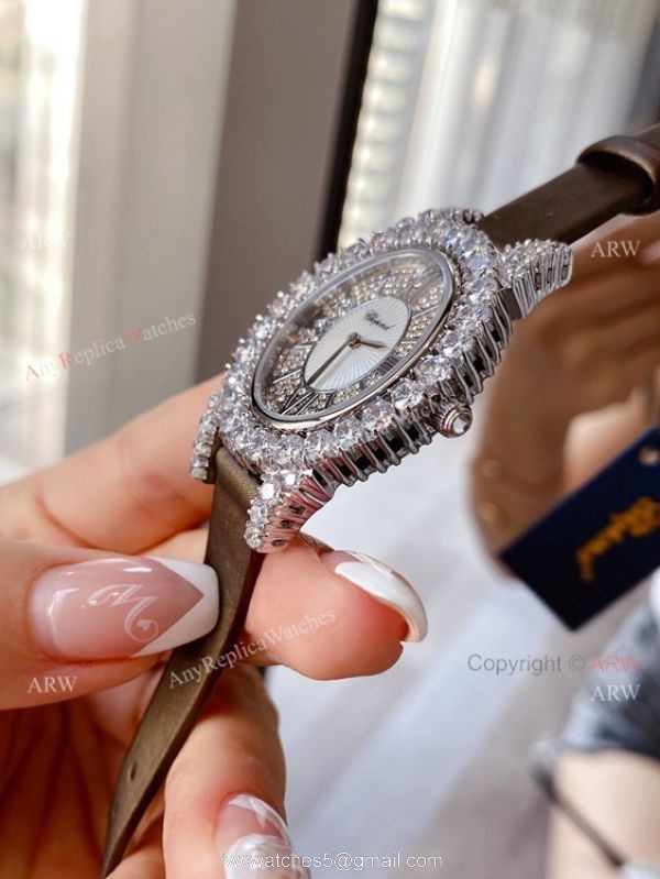 High Quality Replica Ladies Chopard LHeure Du Diamant Medium Oval Watch With Diamonds 4