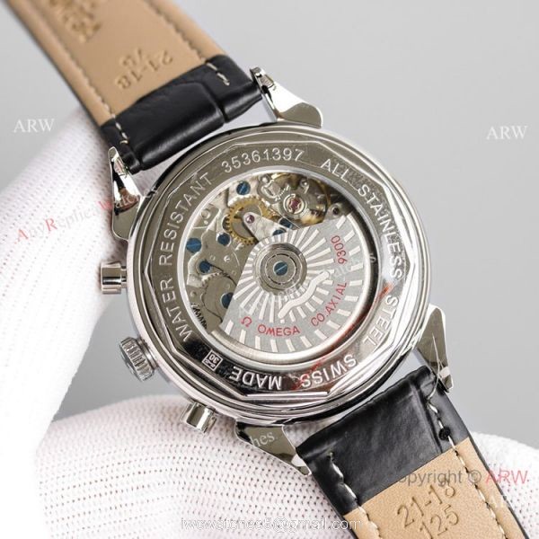 JH Swiss Copy Omega Speedmaster 7750 Chronograph Watch Silver Dial 42mm 4