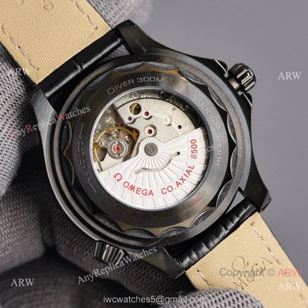 New 2021 Watches Swiss Omega Seamaster Diver 300m Black Black Watch Leather Strap 4
