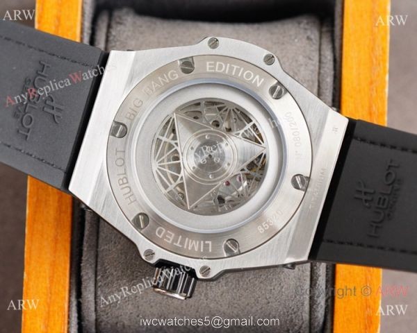 Z Factory Swiss Copy Hublot Sang Bleu Diamond Bezel Watch 2021 New 4