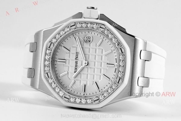Ladies Audemars Piguet Royal Oak Offshore 37mm White Dial Quartz Watch Ref 67540sk 4