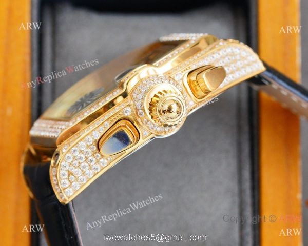 Iced Out Cartier Roadster Chronograph Watches Yellow Gold Case 4