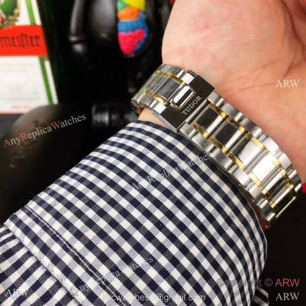 Tudor Geneve m12510 Copy Watches Two Tone Champagne Dial 4