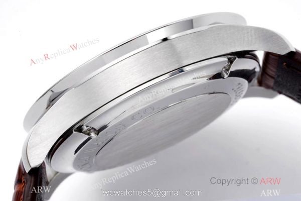 Swiss Grade One IWC Portuguese ZF Factory V2 7750 Chronograph Watch High-end Replica 4