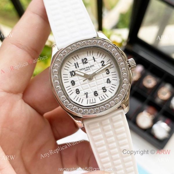 Replica Patek Philippe Lady-Aquanaut Watch Diamond Bezel Black Dial 4