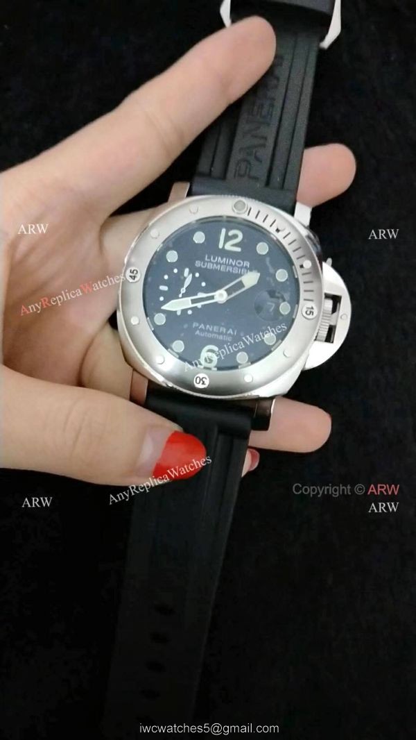 Buy Replica PAM 024 Panerai Luminor Submersible SS Rubber Watch 5