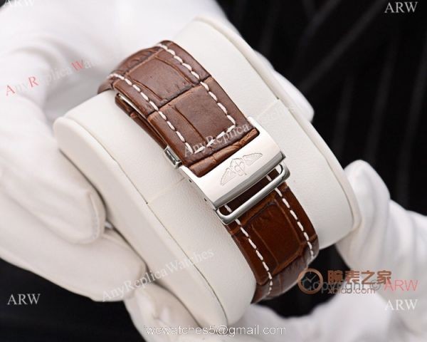 Fake Breitling Chronomat Chronograph Watches White Face 5