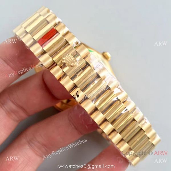 Rolex Day Date II Yellow Gold President Watchband Replica Watch 5