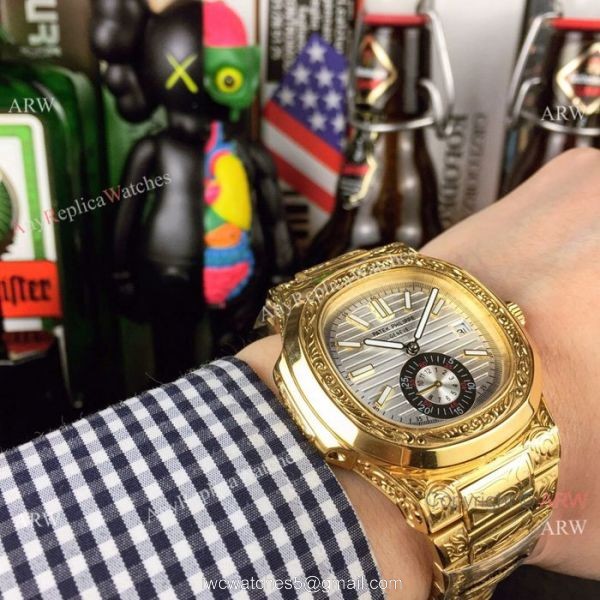 New Fake Patek Philippe Engraving Nautilus Silver Face Yellow Gold Watch For Sale 5