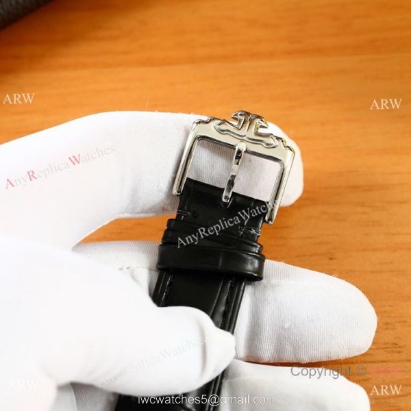 Jaeger-LeCoultre Master Date White Dial Gold Watch 2019 Replica 5