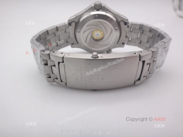 AAA Grade Omega Seamaster 007 Replica Watch Stainless Steel Black Bezel 5