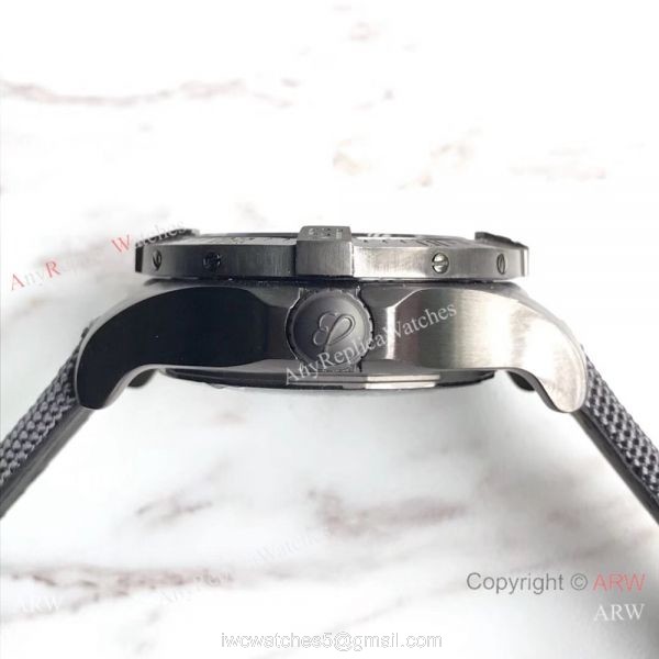 Swiss Grade Copy Breitling Avenger II Seawolf Solid Black Design Watch 45mm 5
