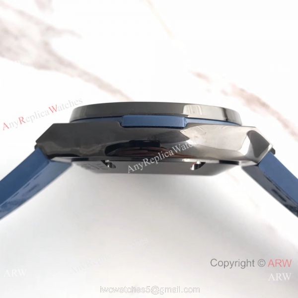 Swiss Replica Hublot Big Bang Classic Fusion 7750 Black Watch Blue Gummy Strap 5