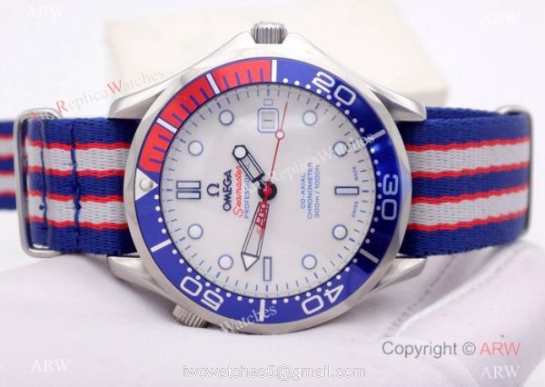 High Quality Replica Omega Watches Omega Commanders 007 James Bond Watch Nylon Strap 5