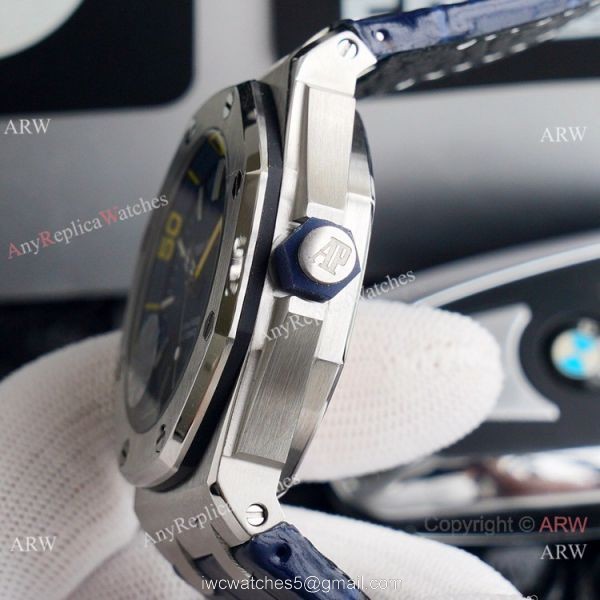 Audemars Royal Oak Offshore Diver Automatic Watches Yellow Dial 5
