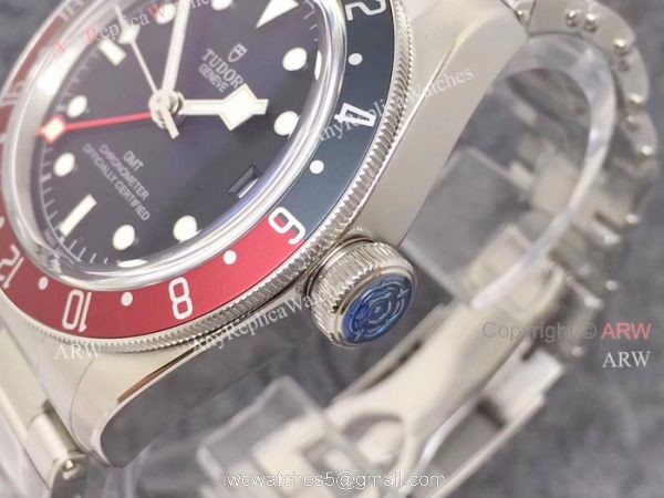 Replica Tudor Black Bay GMT Pepsi Watch For Sale Blue Red Bezel Black Dial 5