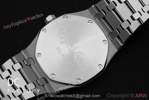 Replica Audemars Piguet Royal Oak Jumbo Extra Thin 39MM Watch Stainless Steel Blue Face 5