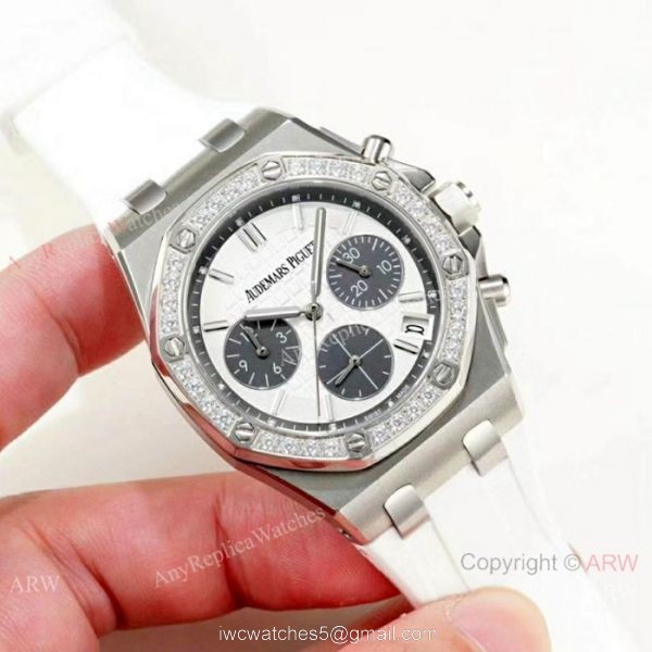 Women Audemars Piguet Royal Oak offshore Replica Watch Diamond Bezel White Dial 5