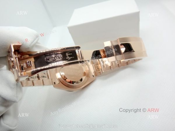 Fake Rolex with Diamond Bezel Daytona Rose Gold Diamond Face Watch 5