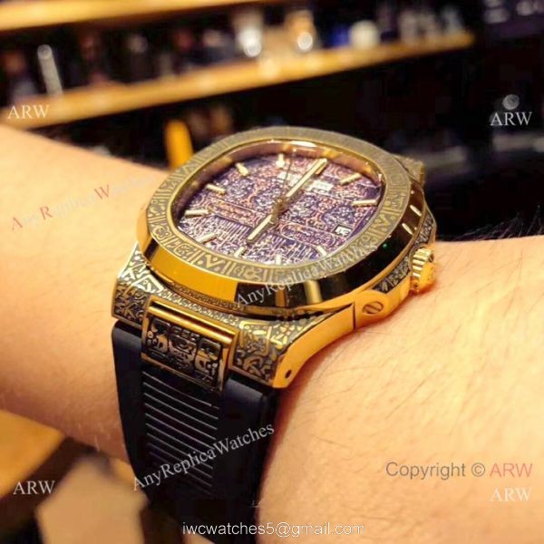 Patek Philippe Engraving Nautilus Anniversary Watch Gold Case 40MM 5