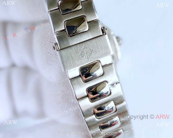 Swiss Copy Patek Philippe Ladies Automatic Nautilus Watch Stainless Steel Blue Dial 5