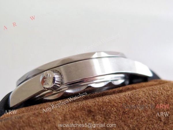 (OM)Swiss Omega Seamaster Diver 300m Omega 8800 Movement watch Black Dial Black Rubber Strap 5